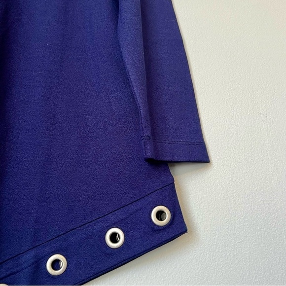 Soft Surroundings Missy S Navy Grommet Asymmetrical Metal Eyelets Hem Tunic Top - Picture 3 of 7